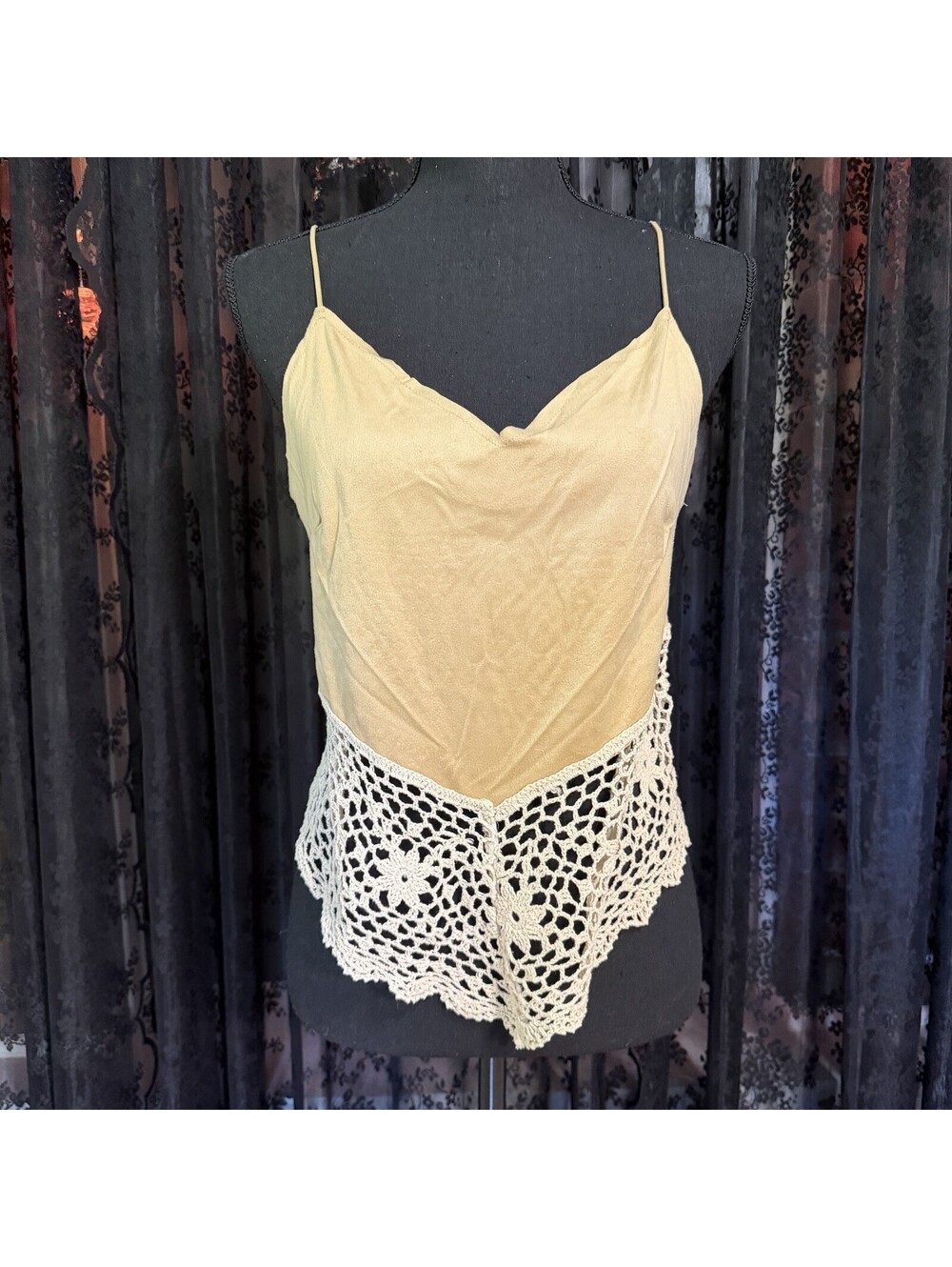 Soprano Y2K Faux Suede Crochet Cami Tan Lace Up Back Boho Festival Top Sz M